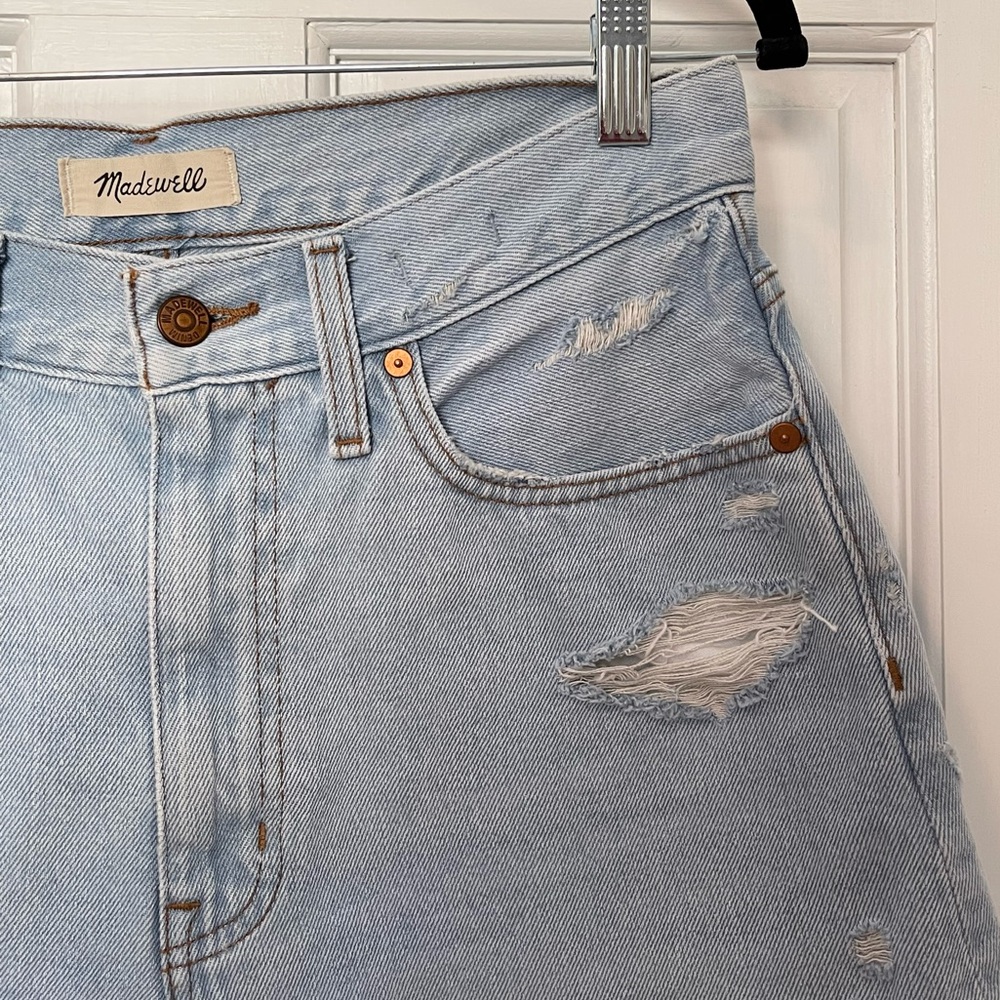 🔸Host Pick🔸Madewell | The momjean denim shorts - Picture 7 of 10